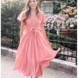 GAL MEETS GLAM Jane Tie Waist Midi Dress Coral PINK CREPE V NECK SIZE 4
